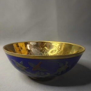 Bol ancien impérial chinois en porcelaine dorée de 4,7 po., motif floral