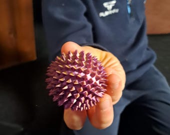 Sensoryczna kolczasta piłka ASMR Fidget