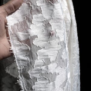 3D-texturerat jacquardsidens organzatyg, modedesignermaterial