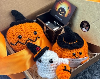 Personalized Halloween Gift Box with Free Greeting Card, Trick or Treat Spooky Crochet Ghost Pumpkin Bat Car Hanging Crochet Pattern Bundle