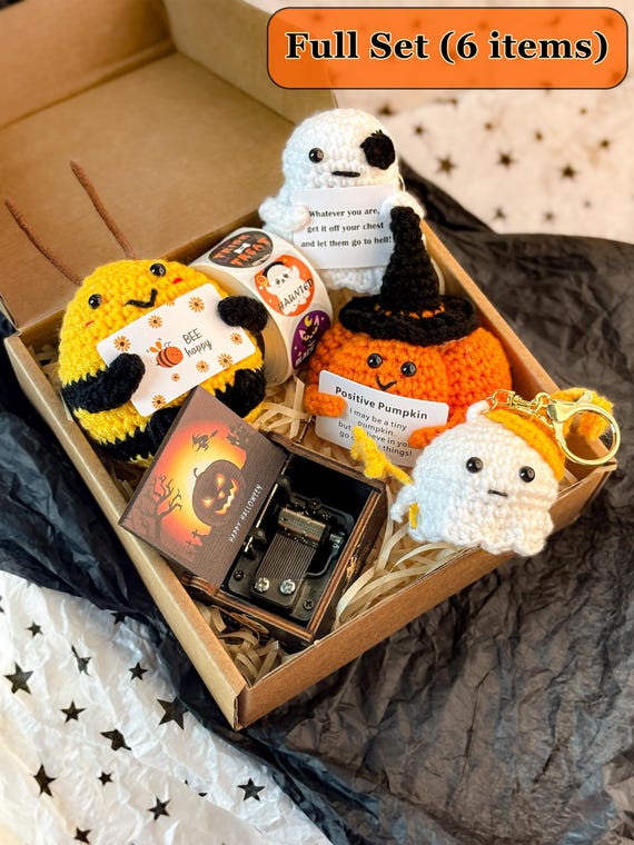 Handmade Crochet Gift Box,Personalized Halloween Gift Box-Spooky-Cute Halloween Gift for Her Friend/Teacher/Mom Gift Trick or Treat Gift Box