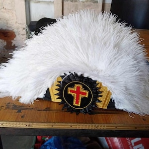 Tidigare befälhavare Tempelriddarordens kommendärskapsdel - Original strutsfjädrar
