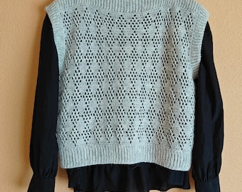 PDF Crochet Pattern / Petite Diamond Vest