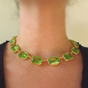 Bright Green Crystal Necklace, Peridot Collet Necklace Green Anna Wintour Riviere Necklace Georgian Paste Regency jewelry Historical Jewelry