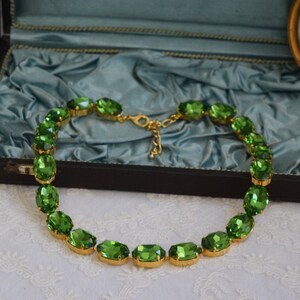 Fern Green Crystal Necklace, Green Collett Necklace, Anna Wintour Green Necklace, Aurora Crystal Necklace, Collet Necklace Green Riviere