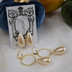 18th Century Earrings, Faux Pearl Earring, Rococo Earring, Reenacting Jewelry, Georgian Earrings, Regency Jewelry, Marie Antoinette Hoop