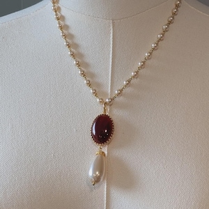 Renaissance Carnelian and Pearl Pendant, Tudor Jewelry, Elizabethan Jewelry, Renaissance Necklace, Historical Jewelry, Ren Fair, 1600s 1500s