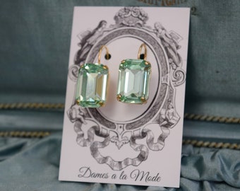 Mint Green Crystal Earrings, Mint Rhinestone Earrings, Chrysolite Green Jewelry, Chrysolite Crystals, Wintergreen Wintermint Big Earrings