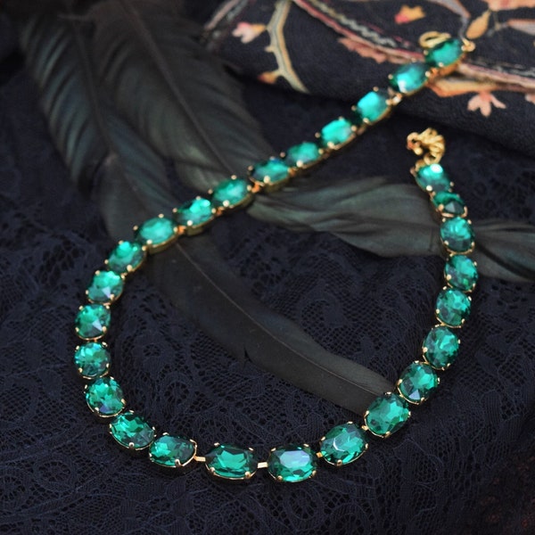 Collier de serrage vert émeraude, collier rivière verte, collier de cristal vert Aurora, pâte de verre émeraude, bijoux géorgiens, collier de serrage émeraude