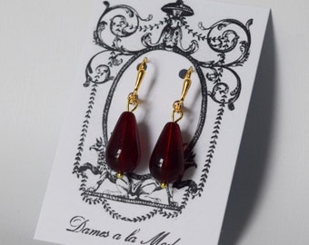 Glass Garnet colored dangle earrings, Dark Red teardrop earrings, Historical Jewelry, Regency Earring, 19th Century Reproduction Jewelry