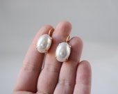 Pearl Dangle Earrings, 18th Century Pearl Earring, Regency Pearl Jewelry, 19th Century Earring, Big Pearl Dangle, Pearl Cabochon, Oval Pearl