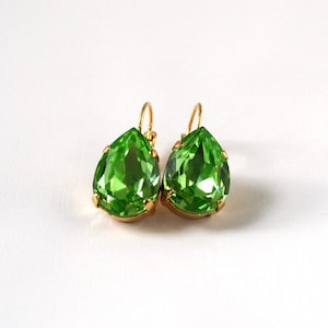 Peridotgröna Swarovski-örhängen, Limegröna örhängen, Grönt kristallörhänge, Peridotkristallsmycken, Klargrönt örhängesglasjuvel