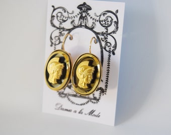 Cameo Earrings, Gold Cameo Jewelry, Vintage Glass Cameo, Warrior Cameo, Regency Era, Jane Austen Costume, 19th Century Jewelry, War of 1812