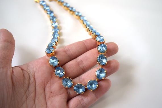 Paparazzi Gracefully Glamorous Blue Necklace | CarasShop