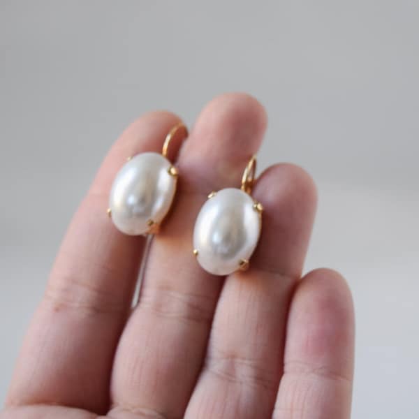 Pearl Dangle Earrings, 18th Century Pearl Earring, Regency Pearl Jewelry, 19th Century Earring, Big Pearl Dangle, Pearl Cabochon, Oval Pearl