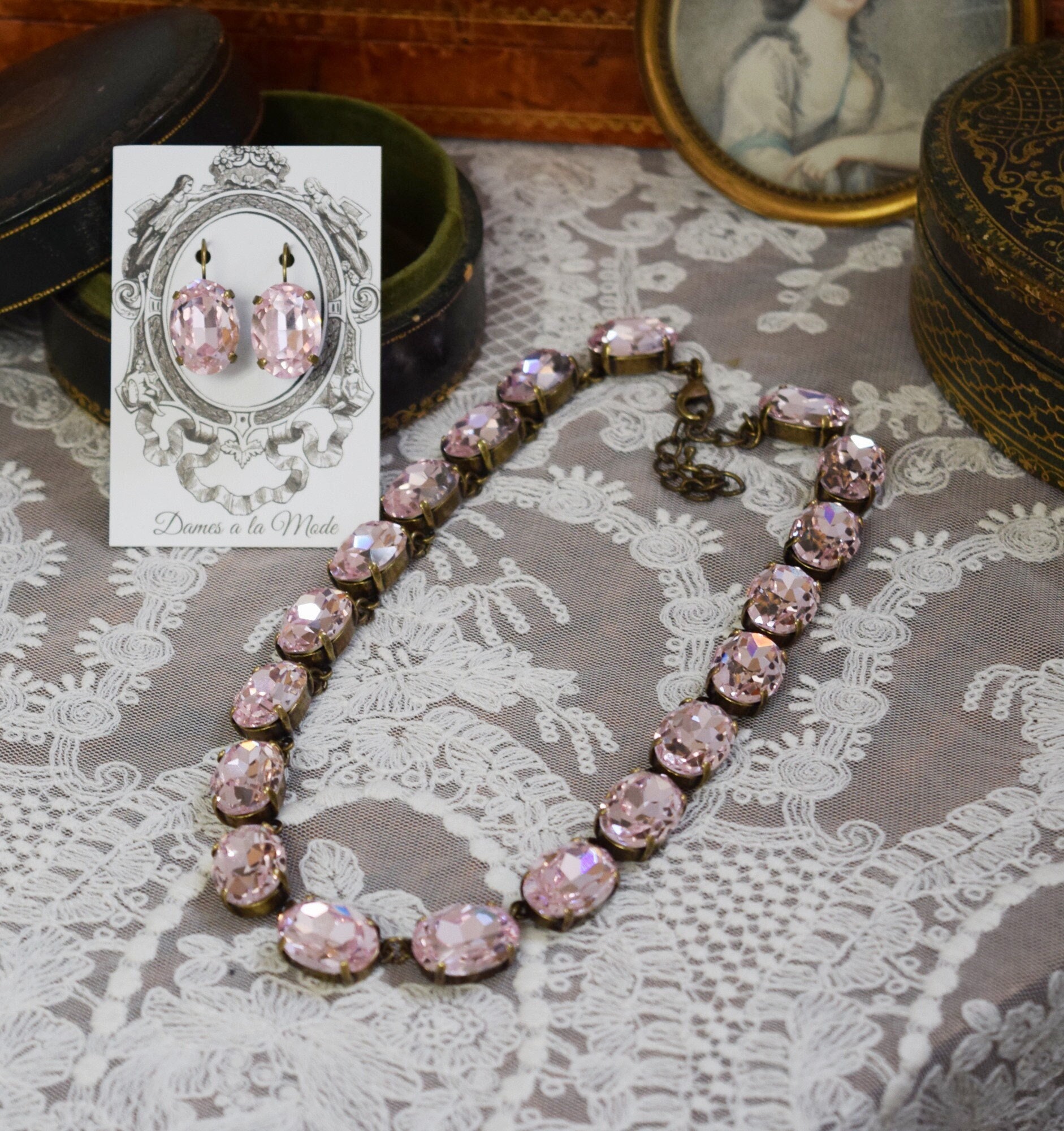 UILZ 2023 Autumn Pink Heart Crystal Choker Jewellery Set Premium Clavicle  Chain Necklace And Earrings For Women From Yujiliu, $10.45 | DHgate.Com