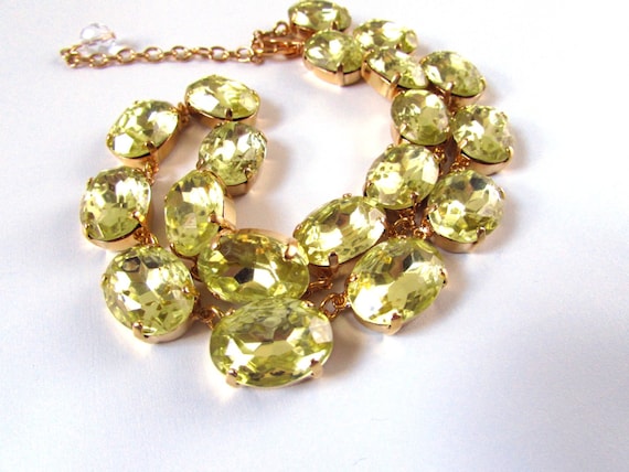 Anna Wintour Necklace 2025