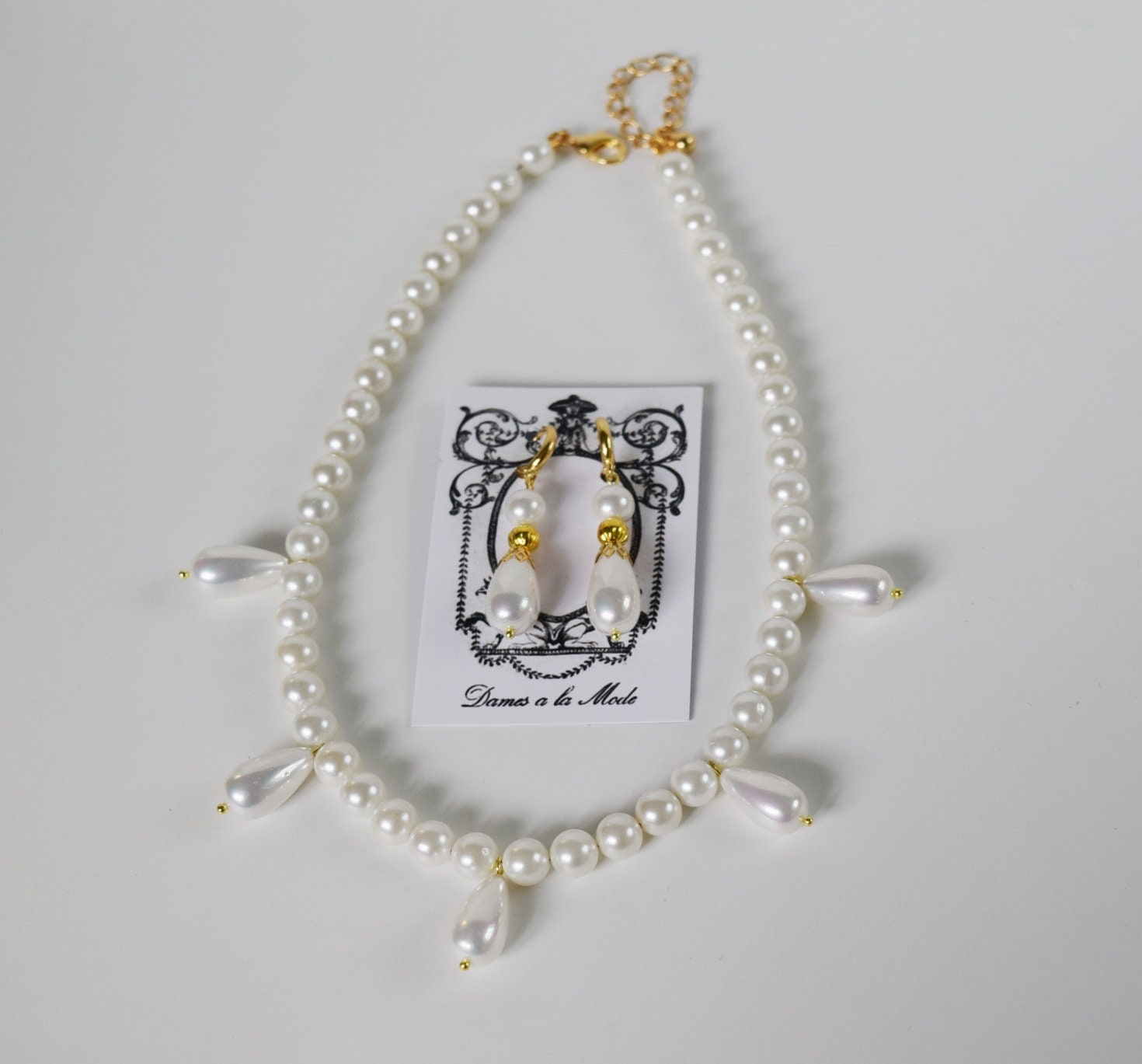 Shell Pearl Necklace, Cream Pearl Regency Necklace, Pearl