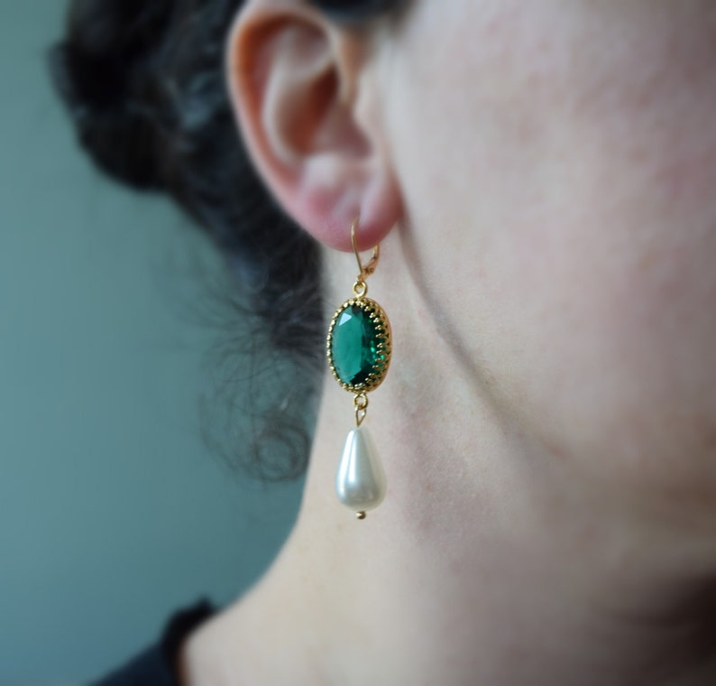 Emerald and Pearl Earrings, Green Crystal Pearl Paste Glass , 16th Century Jewelry, Tudor Earring, Elizabethan Jewelry, Queen Elizabeth image 1