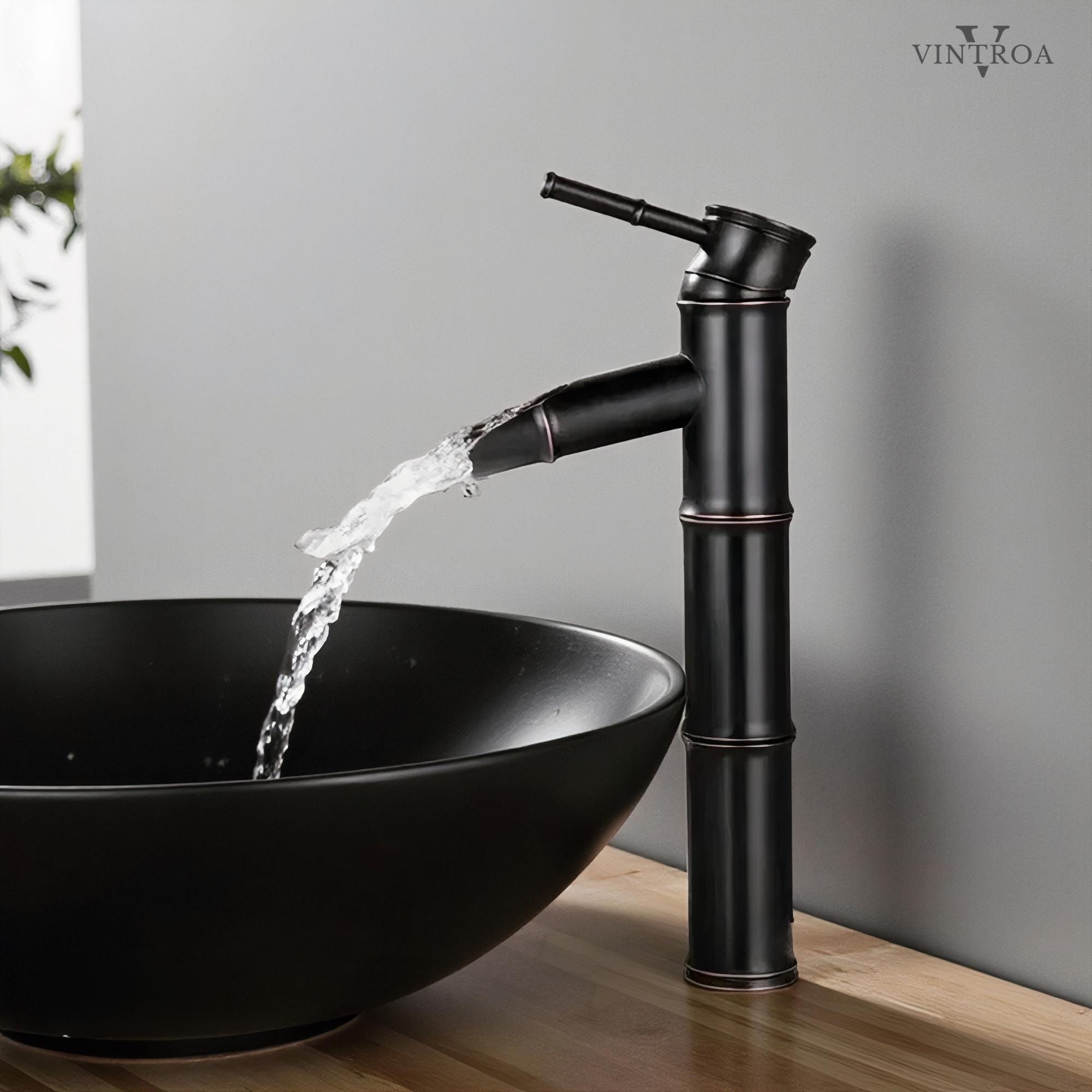 Inbouw waterval kraan met glazen mond olie brons
