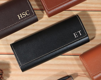 Personalized Glasses Case, Custom Eyeglasses Holder, Vintage Magnetic Vegan Leather Glasses Case, Gift for dad,Birthday Gifts For Him
