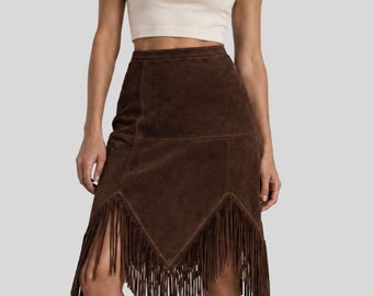 Saia feminina marrom com franjas - Saia midi de cintura alta - Saia com inspiração western - Peça boho statement - Moda feita à mão