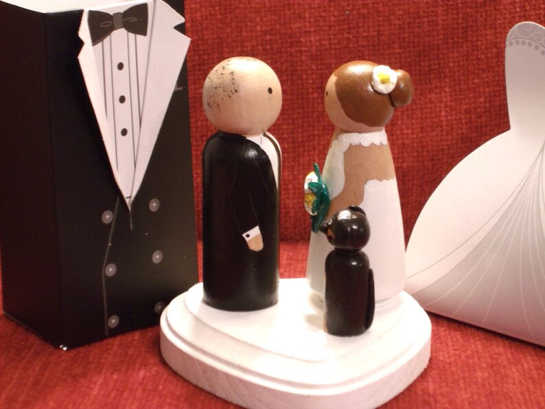 Wedding Cake Toppers with One Pet or Child Family of Three