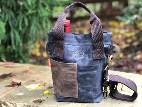Monogrammed wine tote hotsell