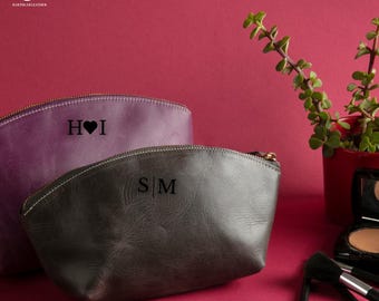 Personalized Leather Makeup Bag: Full Grain Cowhide Cosmetic Pouch