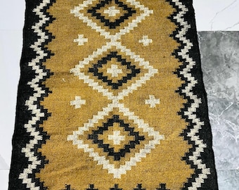 wool jute rug: Natural Reversible Hand-Loomed Carpet, Durable Non-Shedding, Custom Size Option