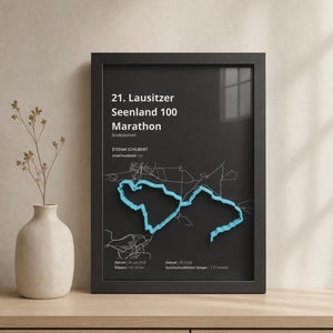 Póster personalizado con mapa de la carrera, arte mural de maratón en modo oscuro con marco negro.