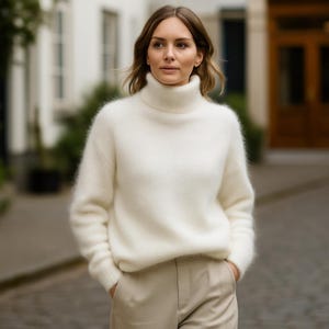 Flauschiger Nerz Kaschmir Style Rollkragen | Weicher, flauschiger Strickpullover | Luxus Winter Pullover | Gemütlicher Pullover im Mohair-Stil | Damen warmer Rollkragen