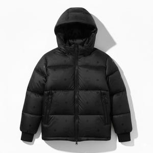 Chaqueta acolchada unisex hecha a mano, monograma negro MCM con cuello de piel / Moda urbana cálida
