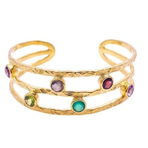 AZUNI Venus Edelstein Armreif - Granat, Peridot, Labradorit und Amethyst Armreif, Goldschmuck