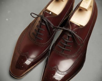 Chaussures richelieu bordeaux à bout ailé faites main