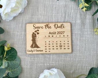 Imán grabado para guardar la fecha – Calendario de bodas – Madera personalizada – Ilustración de pareja