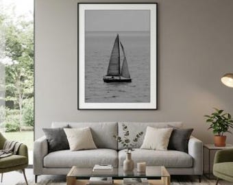 Ocean Serenity - zwart-wit zeilbootfotografie, minimalistische nautische muurkunstprint, kustdecor