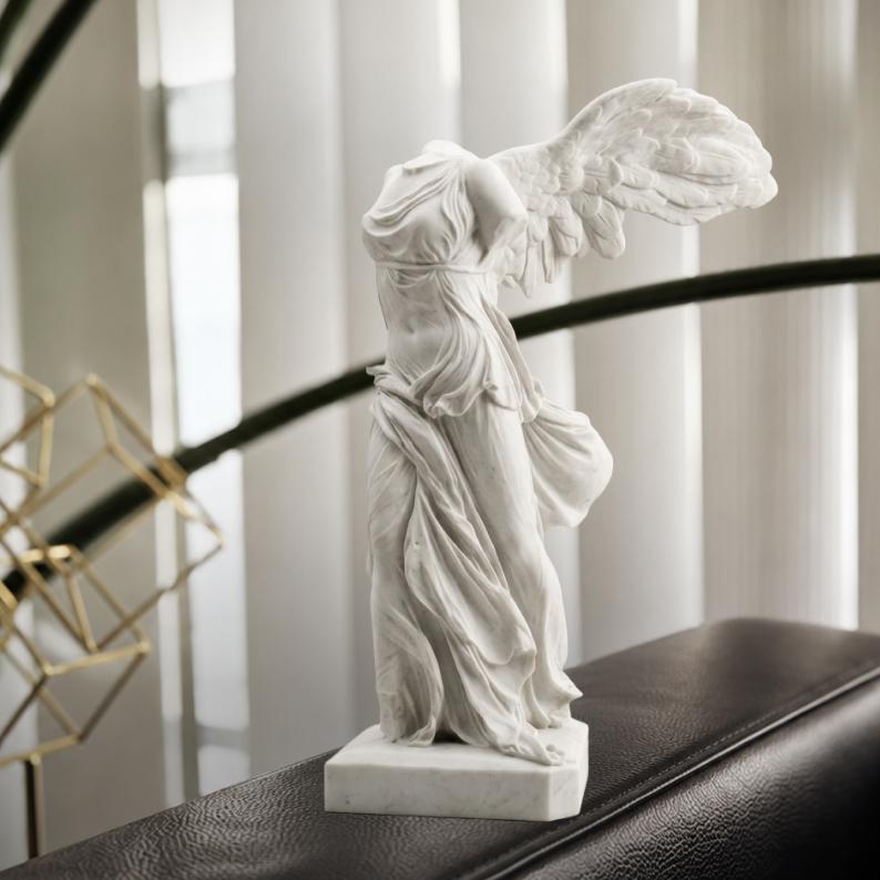 Nike statue replica - Etsy 日本