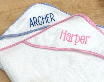 Monogrammed hooded baby towel - bath towel - gift for baby - toddler - personalized gift