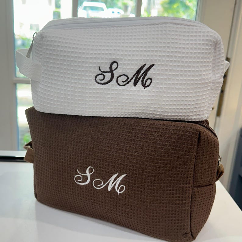 happythoughtsgifts Cosmetic Toiletry Bag - Thumbnail 3