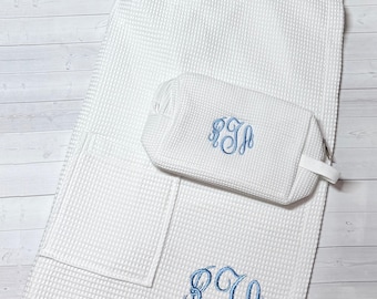 Monogrammed Towel Wrap and Matching Makeup Bag - Monogram Spa Wrap - Gift for Graduation