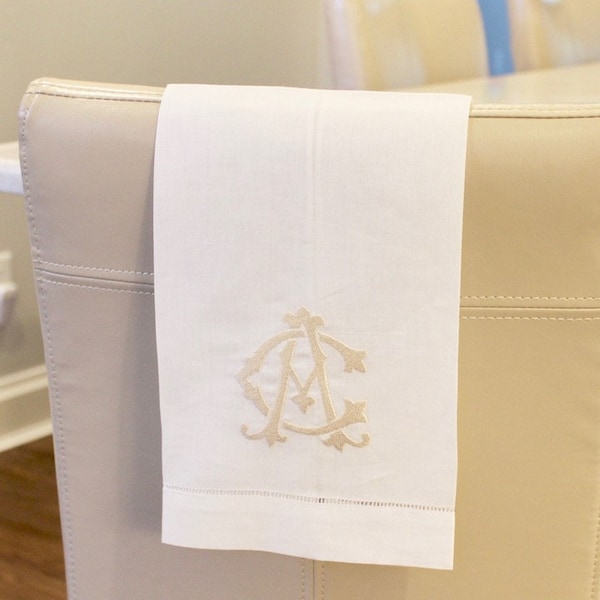 Monogram Linen Towel - Tea Towel - Personalized - Shower gift - Wedding Gift