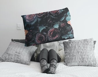 Dark Red Roses pillow sham | gothic floral decor