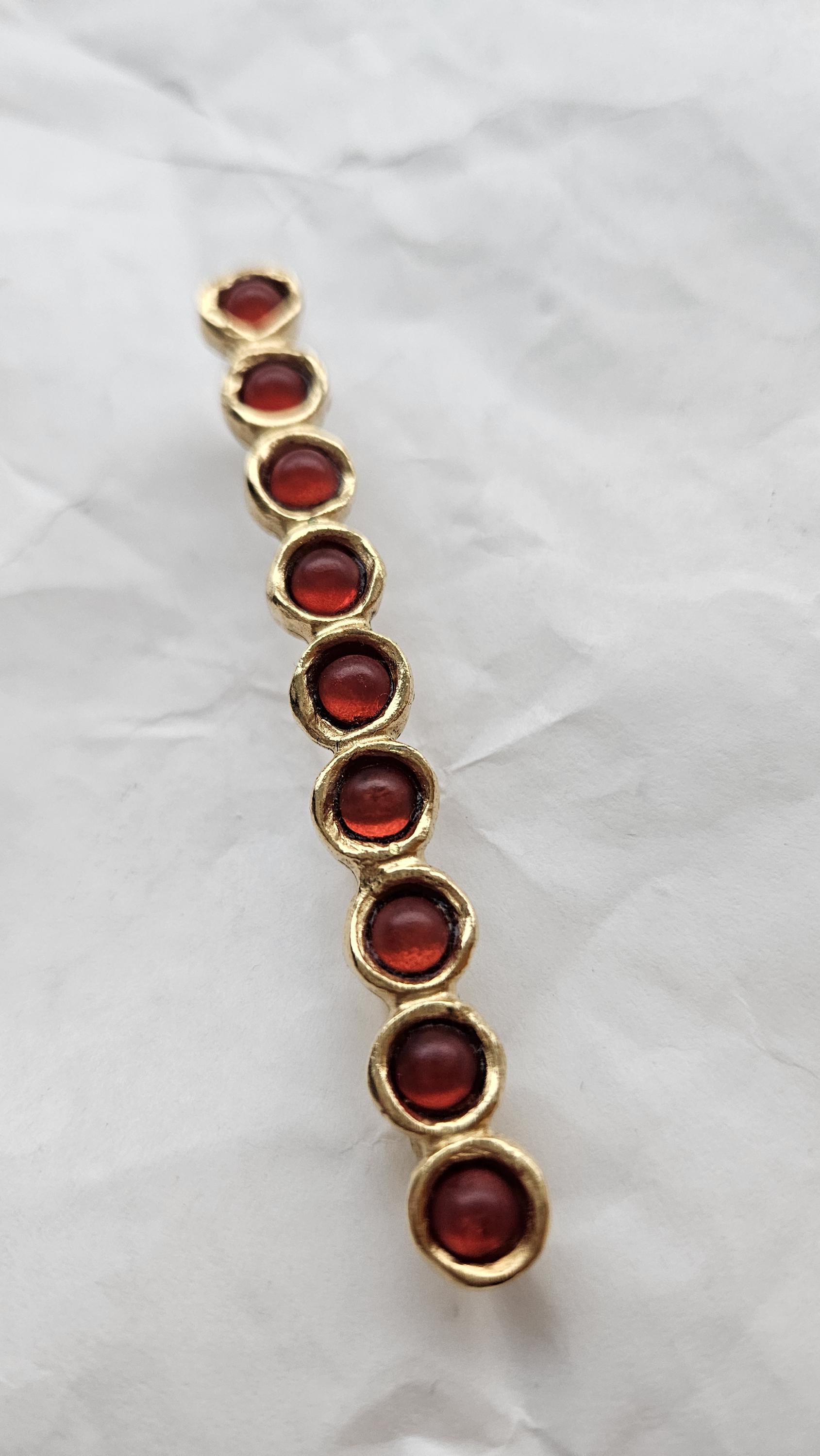 Bracelet Design Biche De Bere Paris - Modèle Moderniste En Métal Doré Brossé