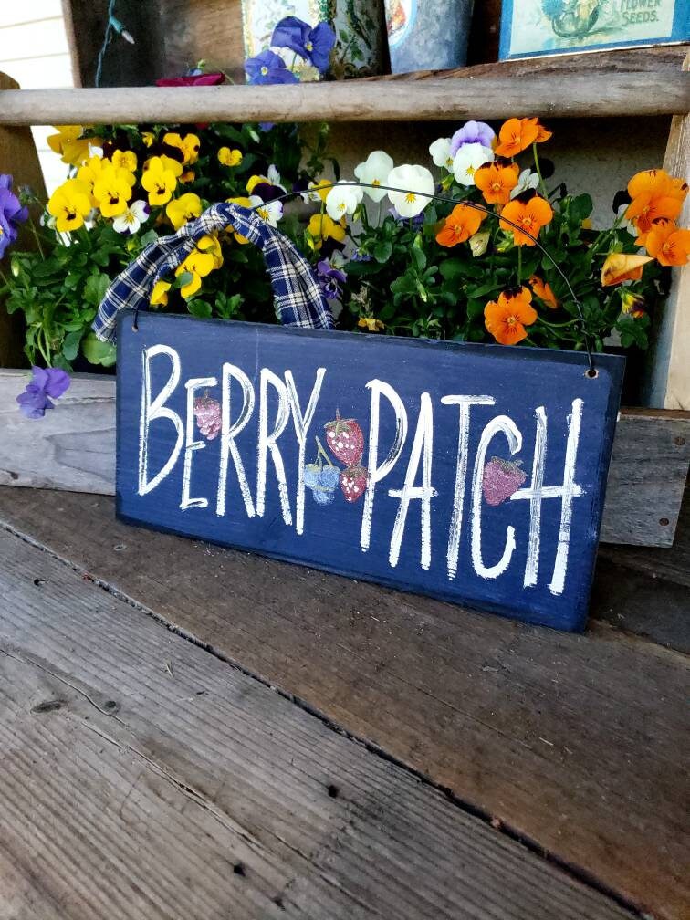 berry patch sign,custom wood sign outdoor,custom wood sign