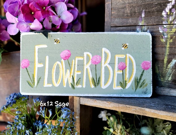 Personalized decor,Flower bed Garden sign,garden gift,custom garden sign,outdoor garden sign,garden sign,birthday gift,personalized mom gift