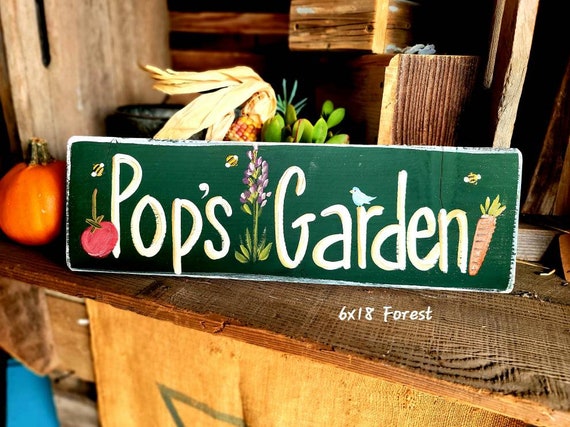 outdoor sign personalized,family name sign,custom garden sign,the gardener,children's garden,birthday gift,custom birthday gift,home decor