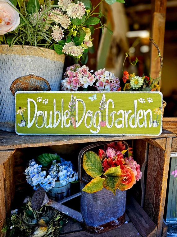 If you love your pets like we do, this personalized sign is a perfect way to celebrate them and a thoughtful way to honor your family friend