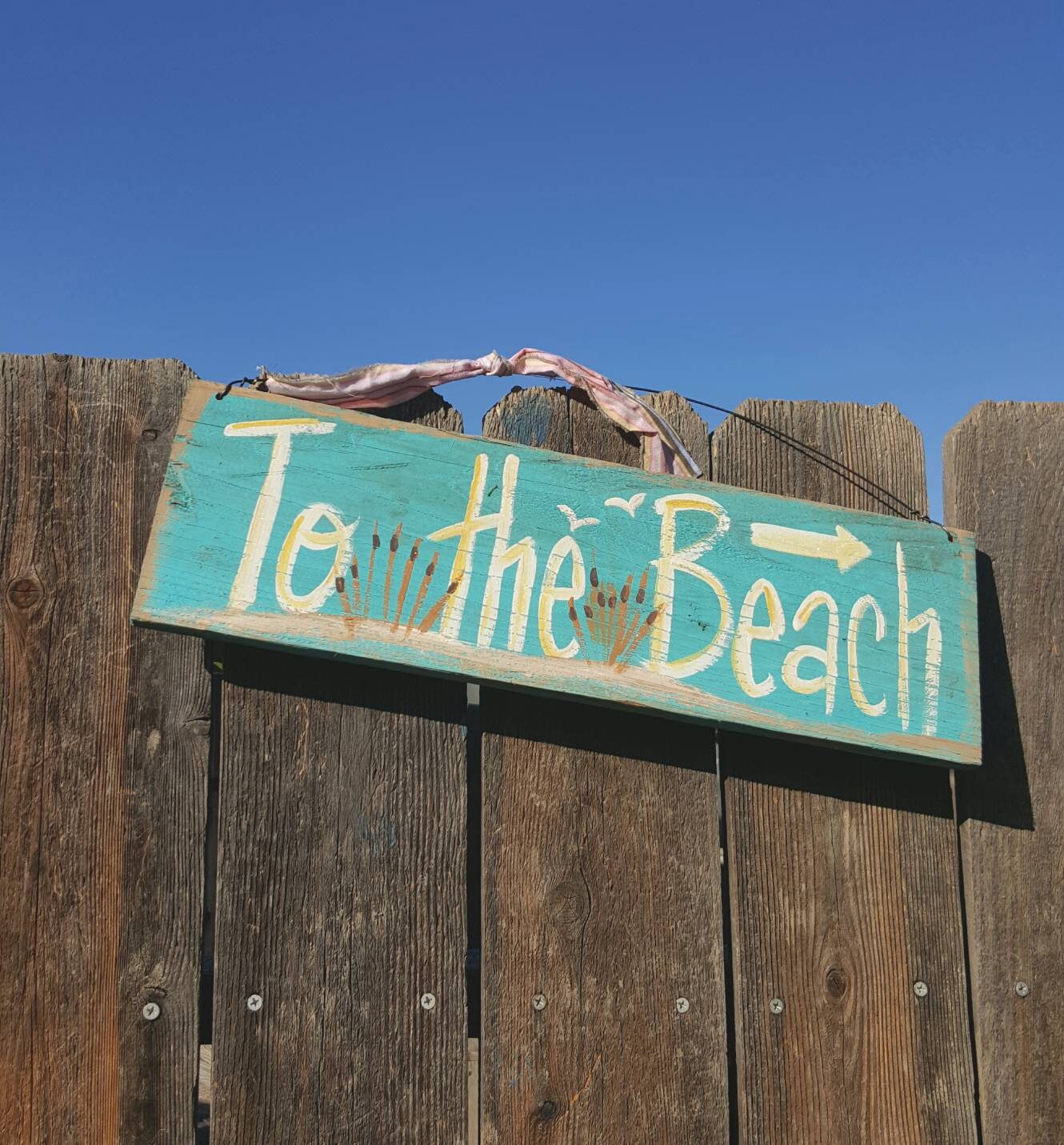 To the beach sign,outdoor beach sign,rustic beach decor,garden sign