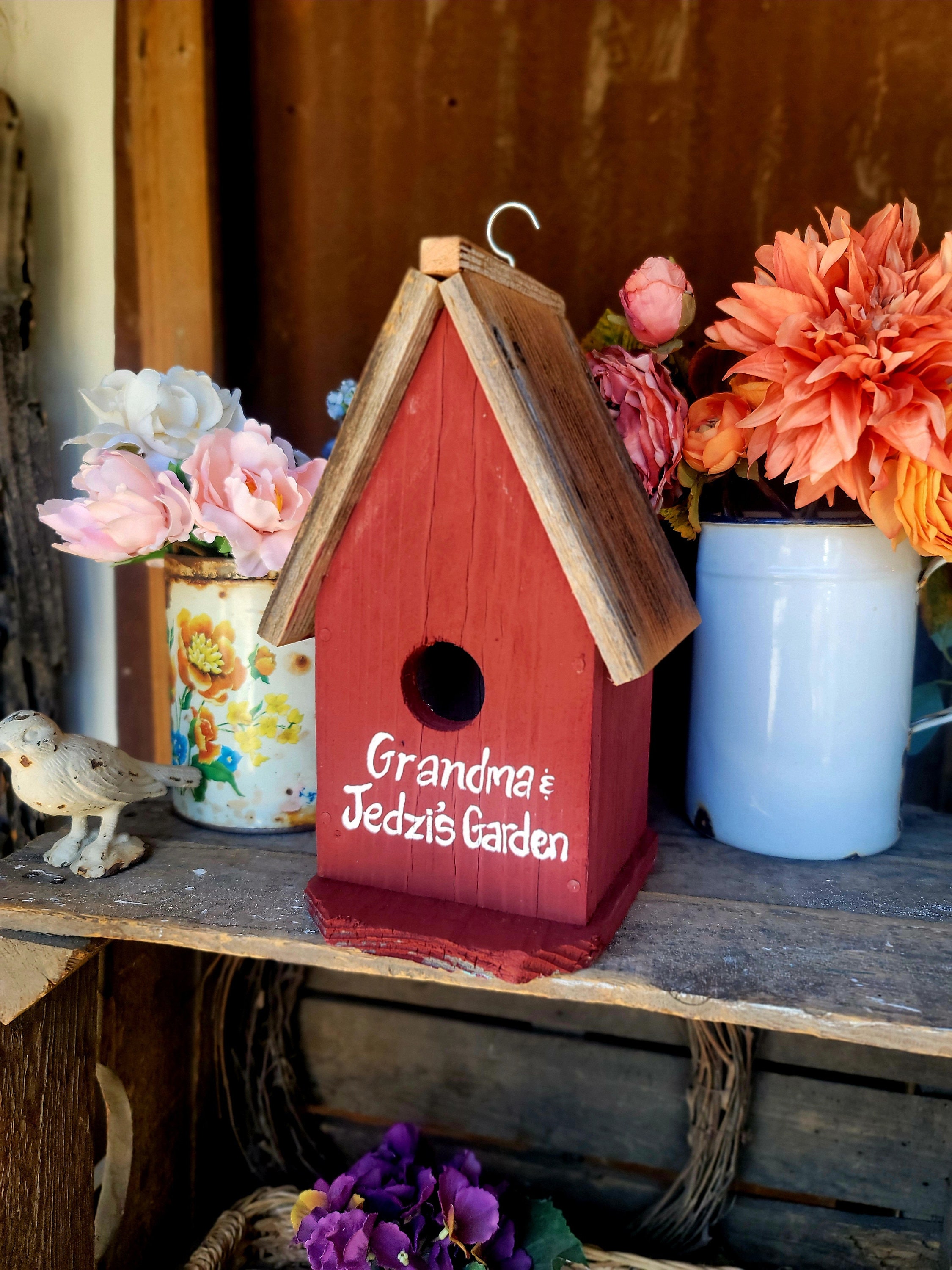 Custom wood birdhouse,personalize birdhouse,outdoor garden gift,rustic